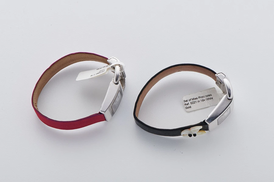 Set of Miss Protocoles Ref. 5221 in 18k White Gold