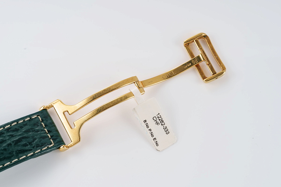 1911 Automatic Ref. 75102212 in 18k Yellow Gold