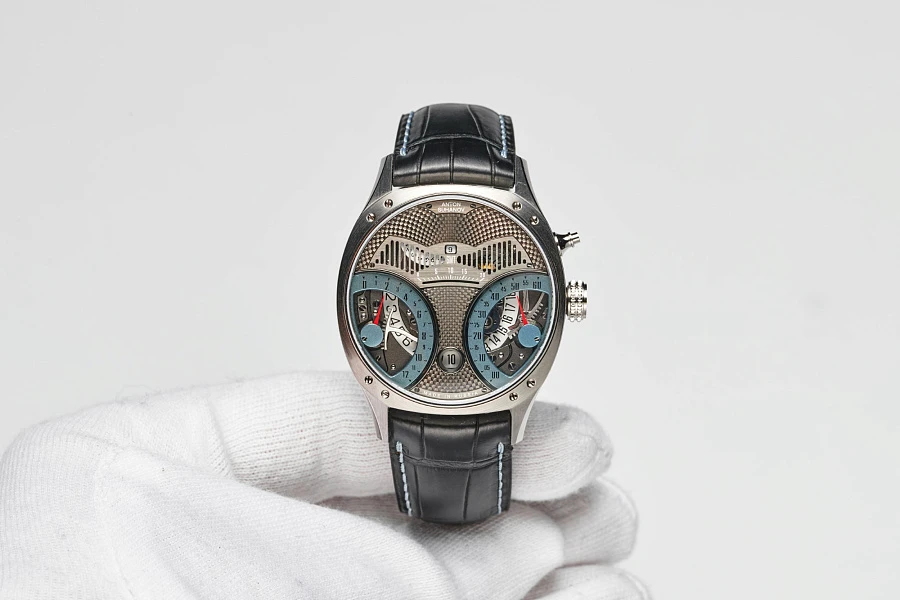 Racer Jumping Hour GMT Piece Unique