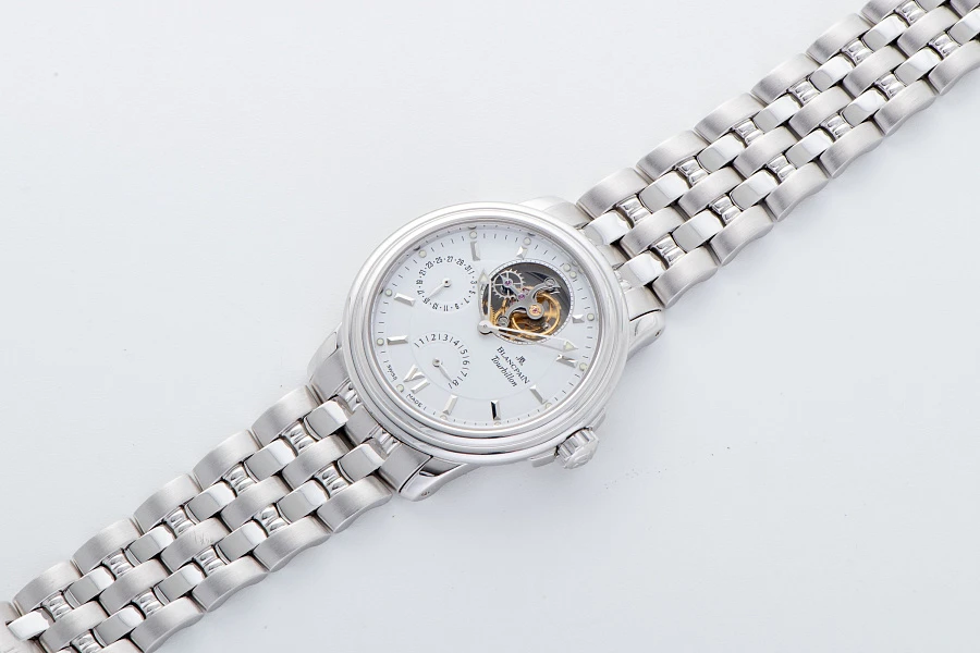 Leman Tourbillon Ref. 2123-1527-53 in 18k White Gold