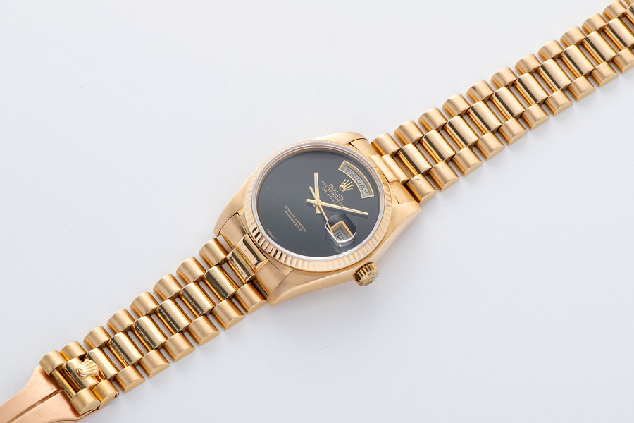 Day-Date Onyx Dial Ref. 18038 in 18k Yellow Gold