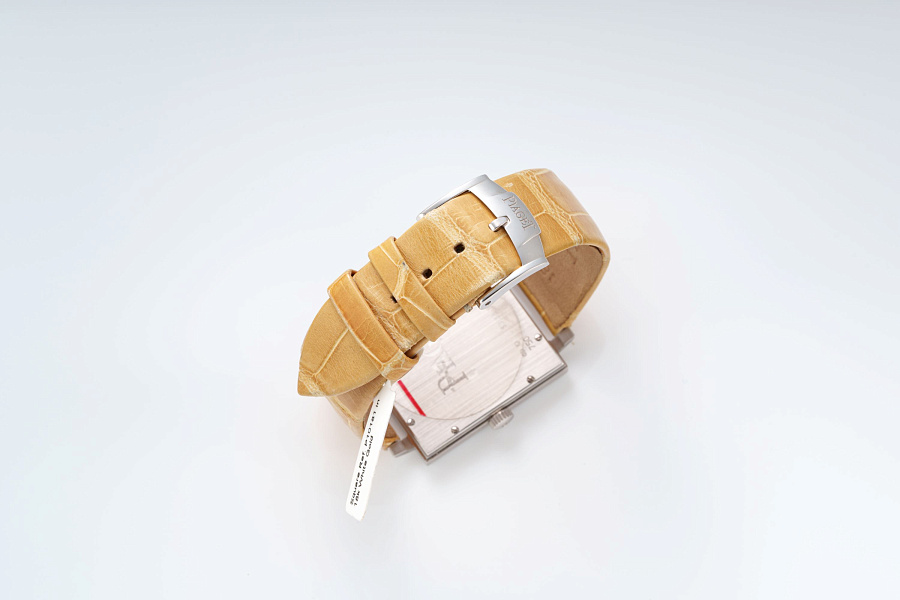 Altiplano Square Ref. P10181 in 18k White Gold