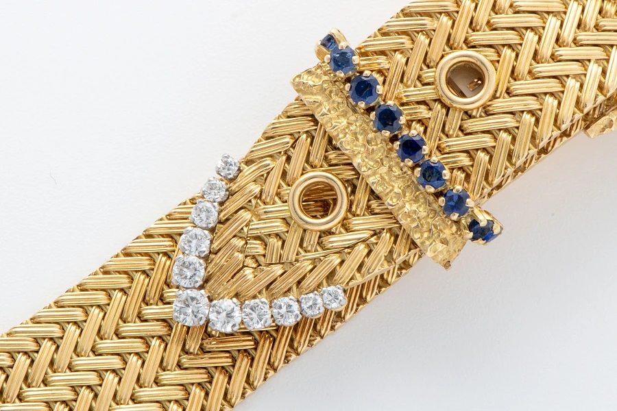 Bracelet Watch in 18k Yellow Gold with Diamonds and Sapphires