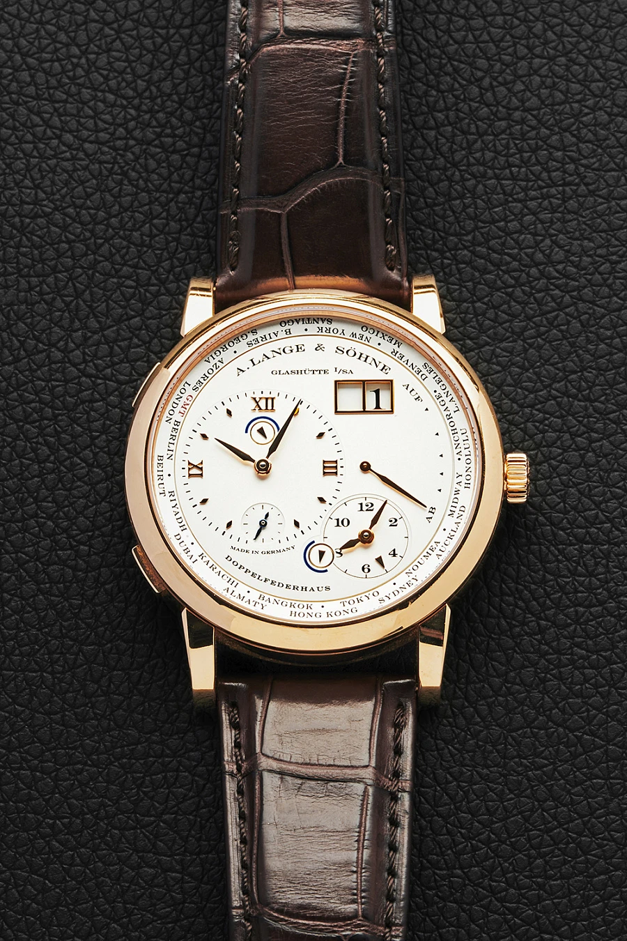 Lange 1 Time Zone