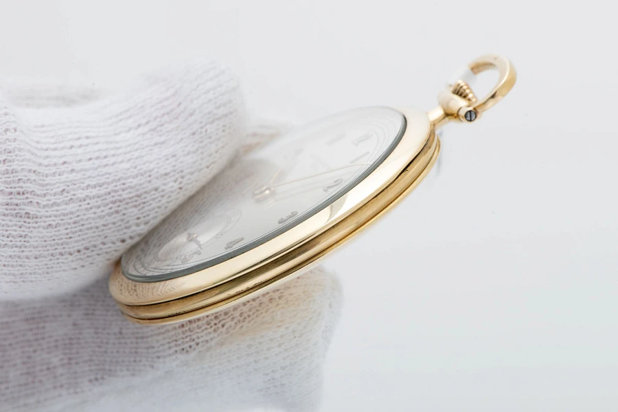 Pocket Watch in 18k Yellow Gold