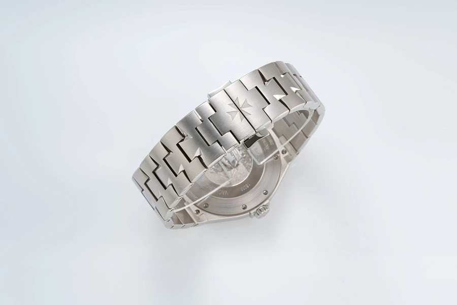 Overseas Ref. 47040 in Stainless Steel