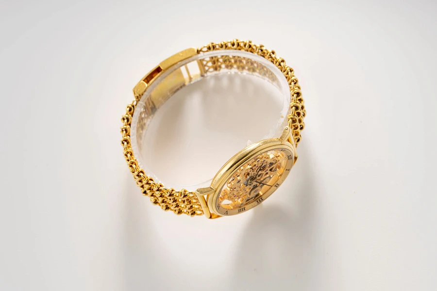 Portofino Skeleton Ref. 2701 in 18k Yellow Gold
