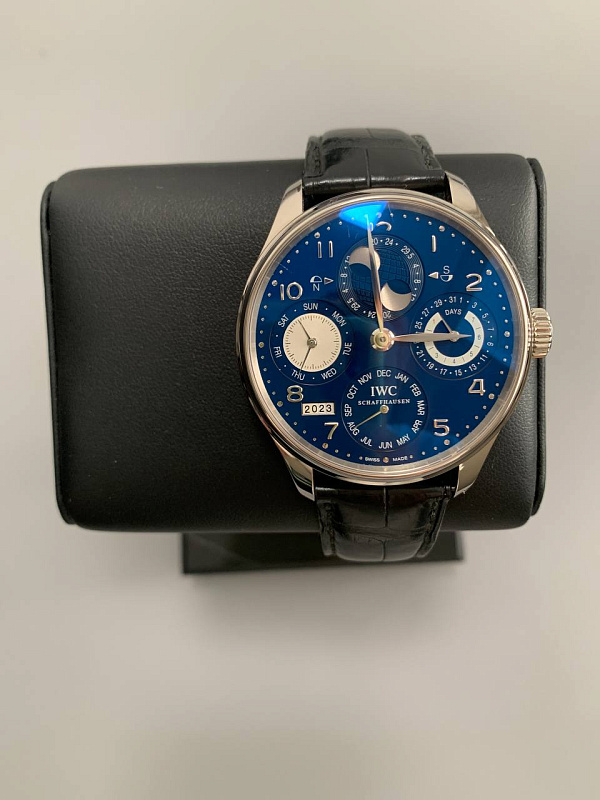 Portuguese Perpetual Calendar