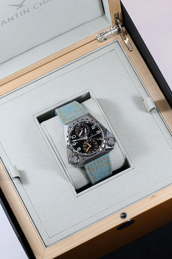 Mars Conqueror Mk3 Fighter Limited Edition 8 in Titanium
