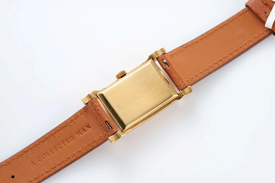 Ref. 2415 in 18k Yellow Gold