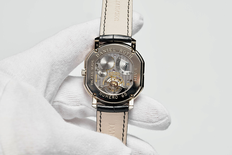 Retrograde Tourbillon