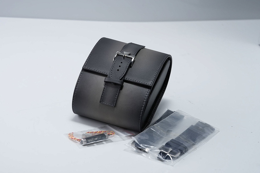 Overseas Perpetual Calendar