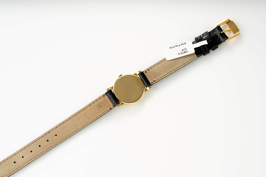 Ladies Watch in 18k Yellow Gold