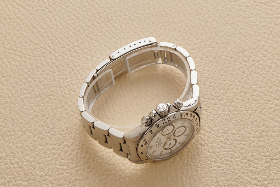 16520 Daytona 4-Lines   L-Serial