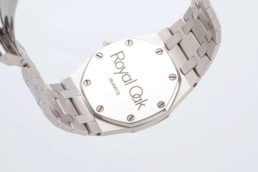 Royal Oak Quartz in 18k White Gold