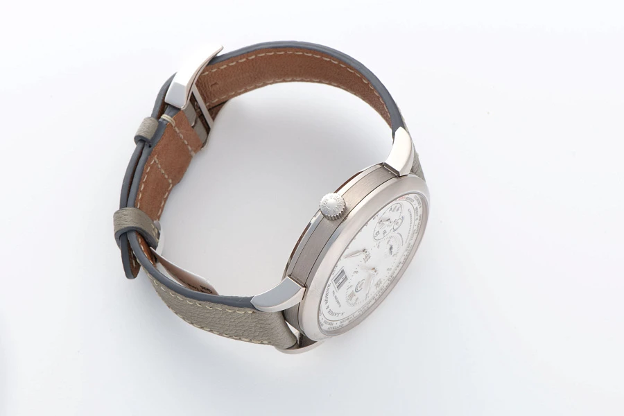 Lange 1 Timezone Ref. 116.039 in 18k White Gold