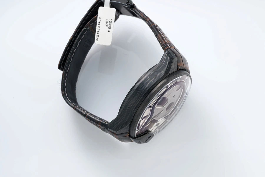 H1 Carbon Skull Arabic Edition
