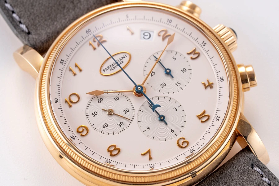 Toric Chronograph Ref. C00921 in 18k Rose Gold