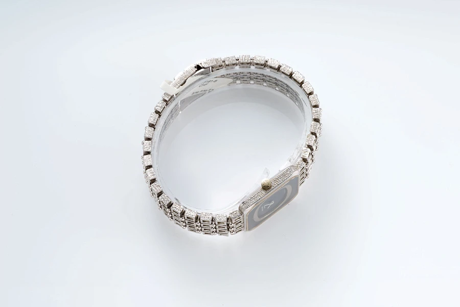 Ref. 4183 in 18k White Gold
