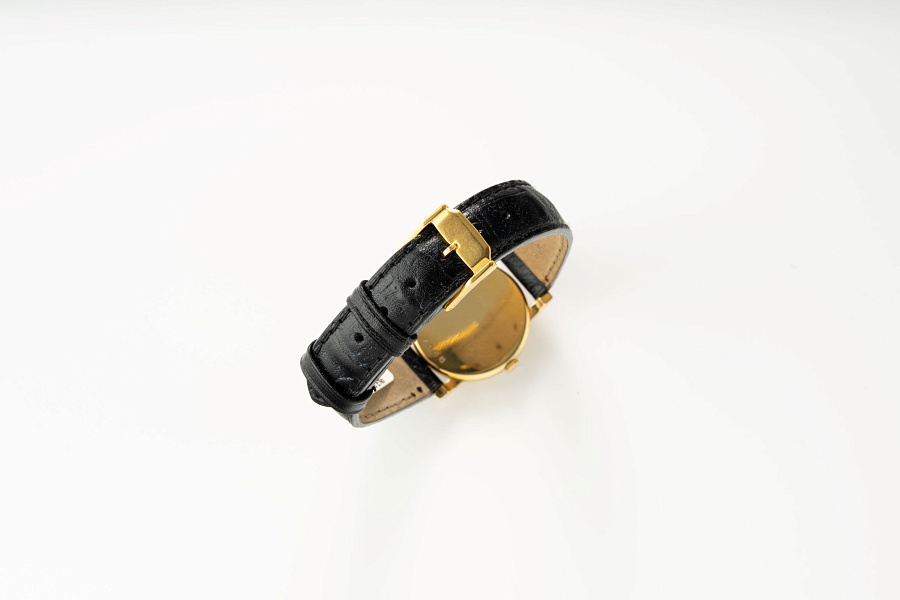 Ladies Watch in 18k Yellow Gold
