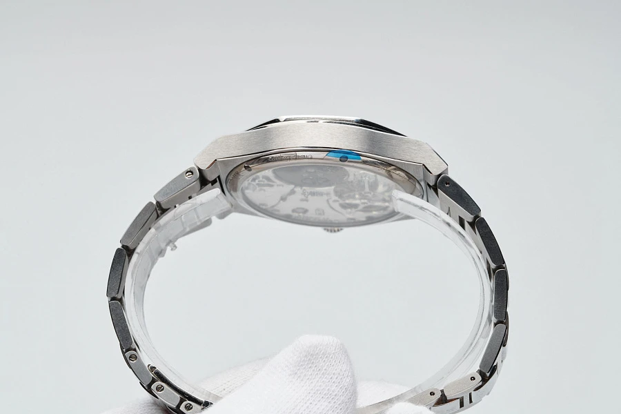 Laureato Tourbillon Meteorite