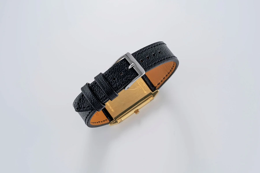 Reverso Ref. 250.1.08 in 18K Yellow Gold