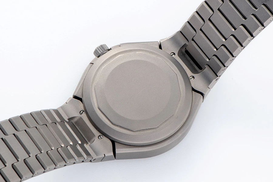 Porsche Design Chronograph in Titanium