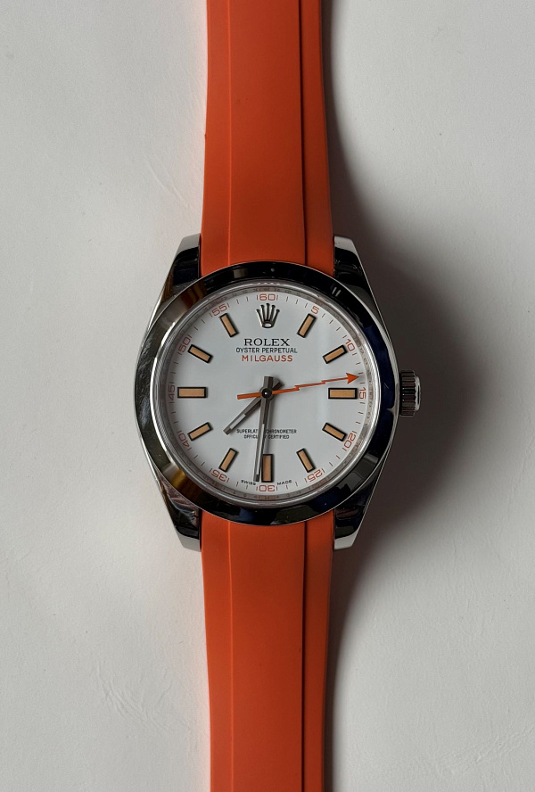 Milgauss 116400 White dial