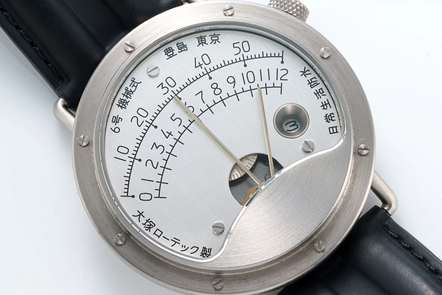 No. 6 Retrograde in Stainless Steel