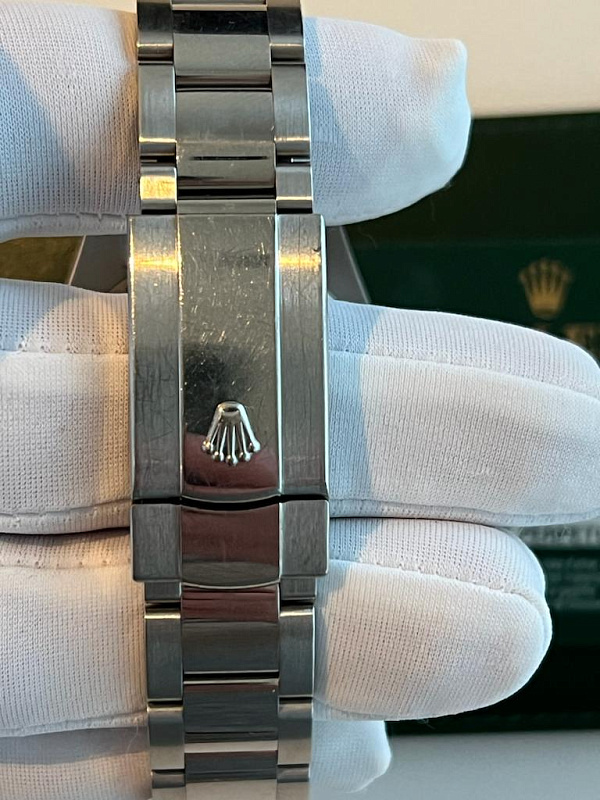 Milgauss