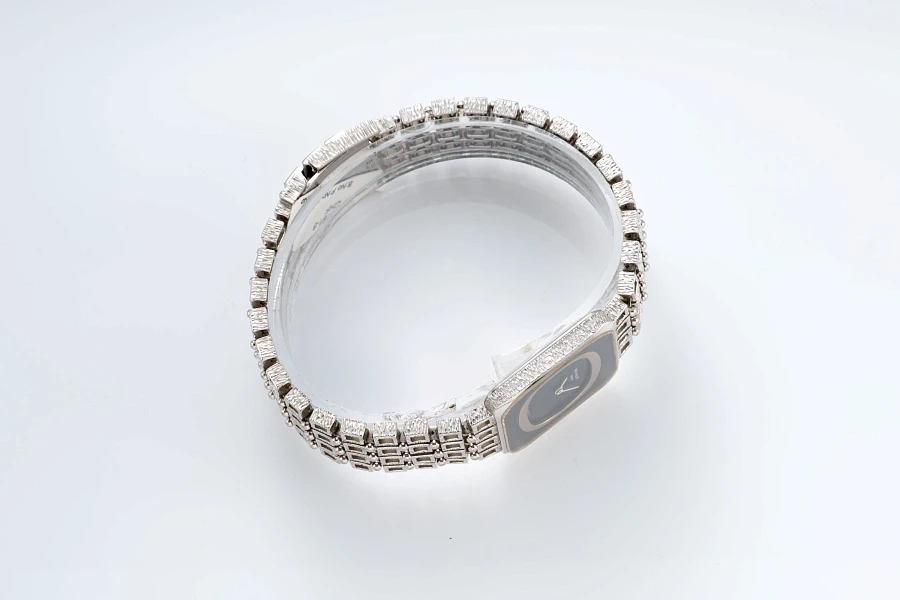 Ref. 4183 in 18k White Gold