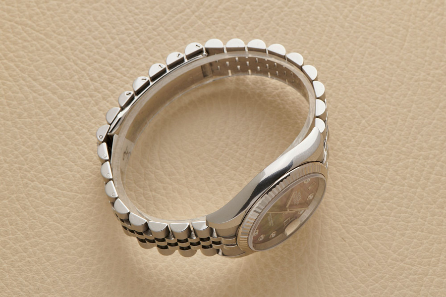 Datejust 116234 Black Mother of Pearl dial with diamond indexes