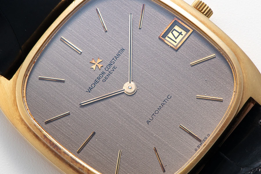 Ultra Thin Automatic Cushion Case Watch Ref. 2045 in 18k Yellow Gold