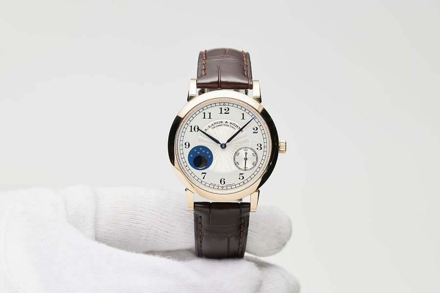 1815 Moonphase “Homage to F. A. Lange”