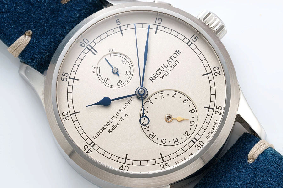 Weltzeit (World Time/GMT) in Stainless Steel