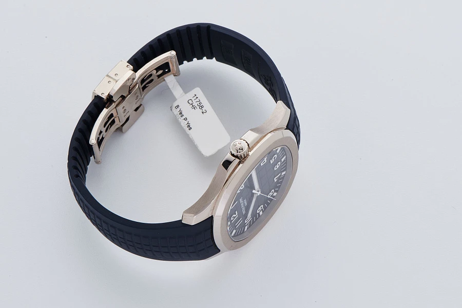 Blue Dial Aquanaut Ref. 5168G in 18k White Gold