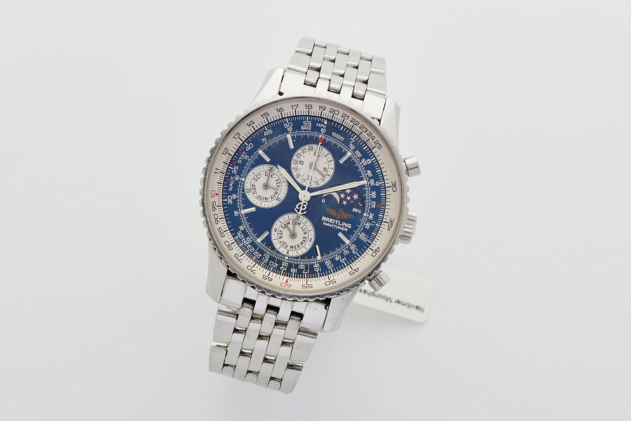 Navitimer Moonphase