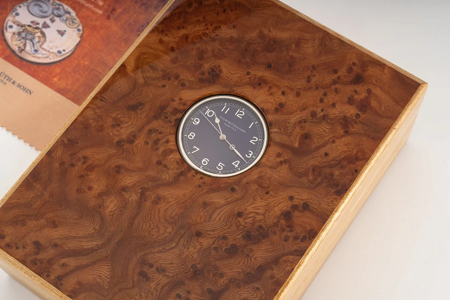 Zentrumsekunde (Center Seconds) Limited Edition in Stainless Steel