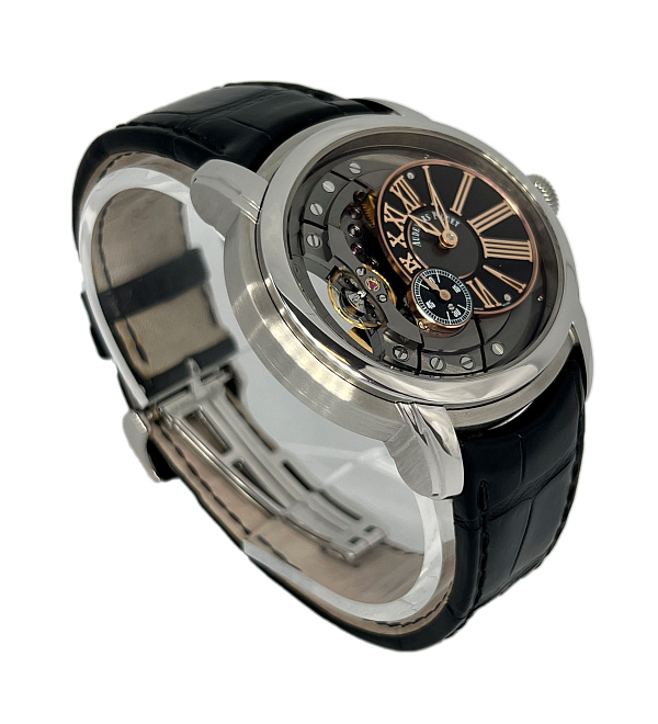 Millenary 4101 in stainless steel
