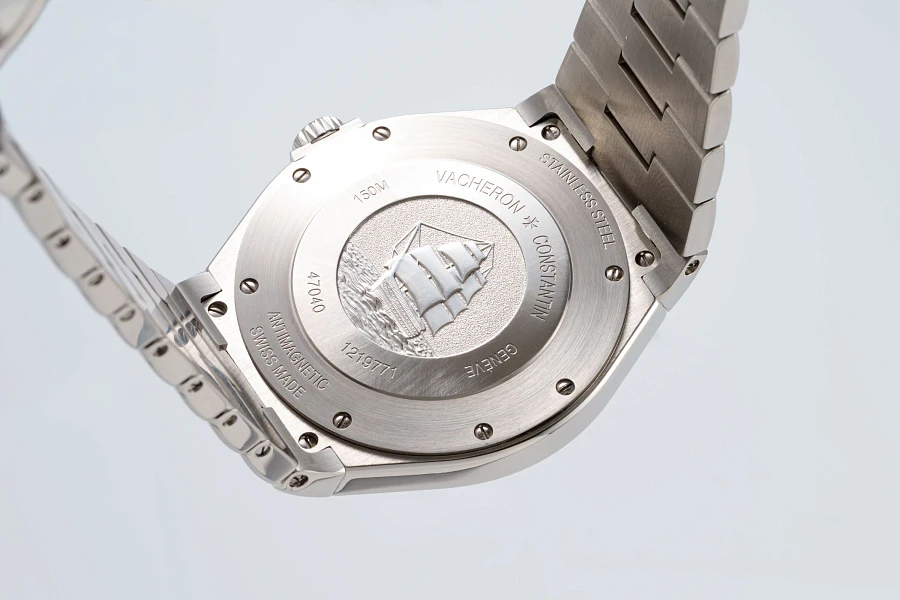 Overseas Ref. 47040 in Stainless Steel