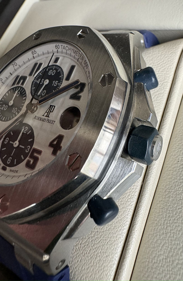 Royal Oak Offshore Chronograph ‘Navy’