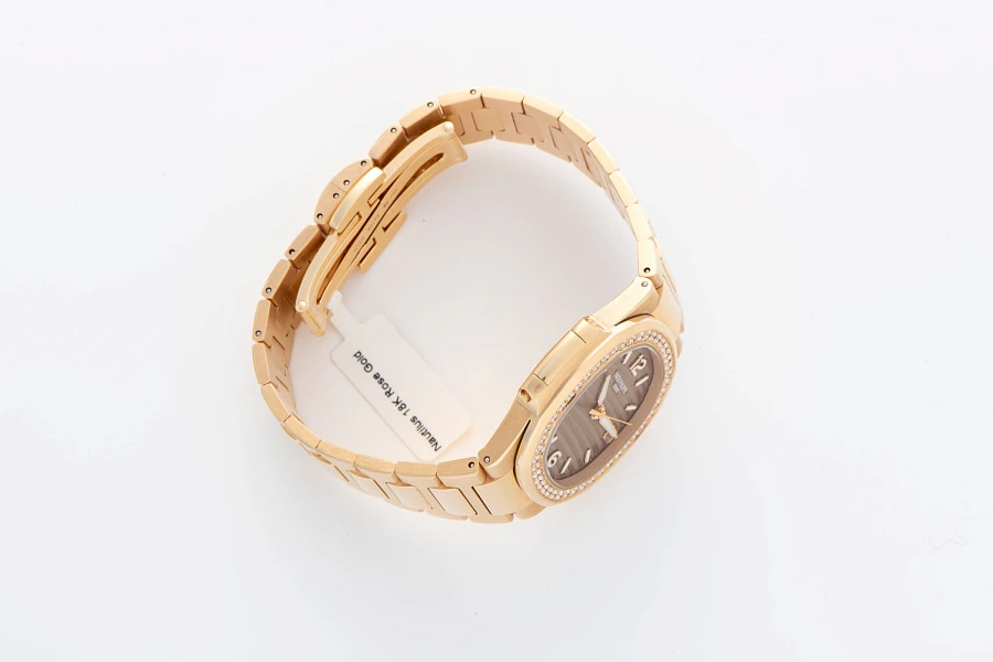 Nautilus Ref. 7010 in 18k Rose Gold