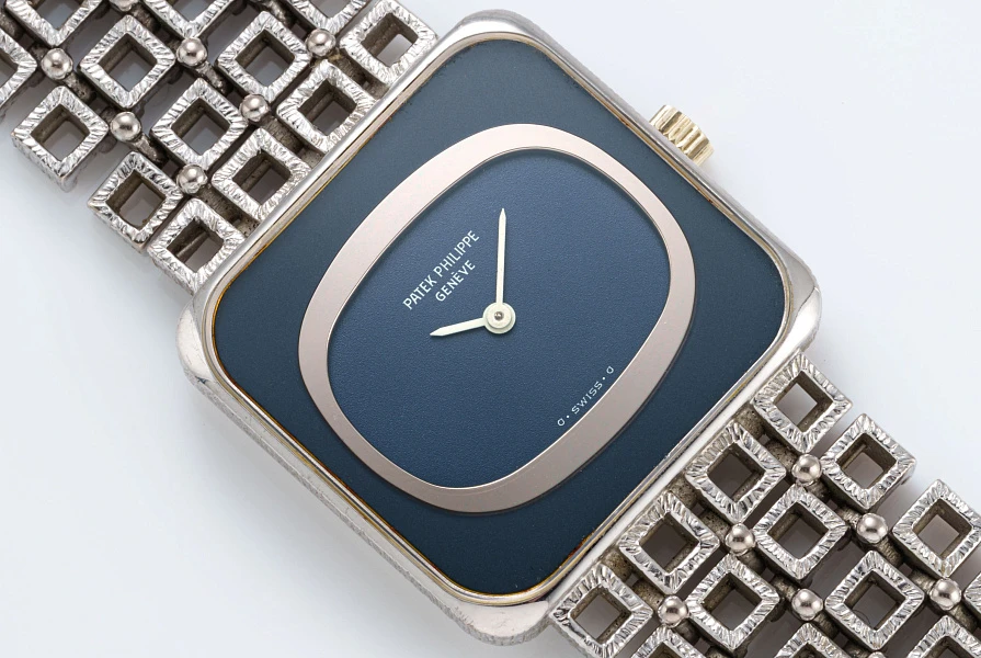 Ref. 4183 in 18k White Gold