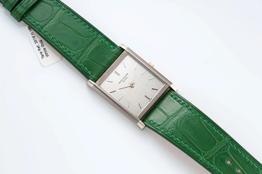 Tank Ref. 3519 in 18k White Gold
