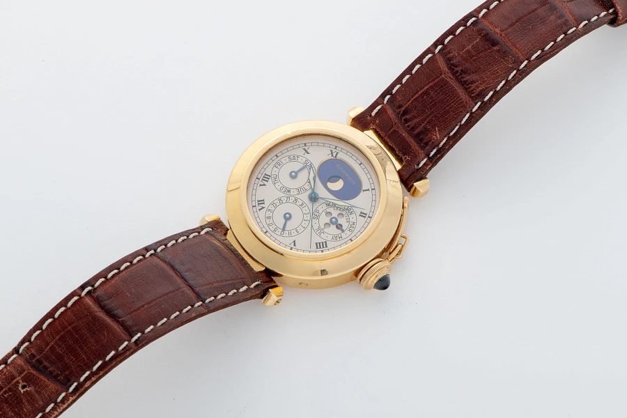 Pasha Quartz Perpetual Calendar Ref. 30003 in 18k Yellow Gold