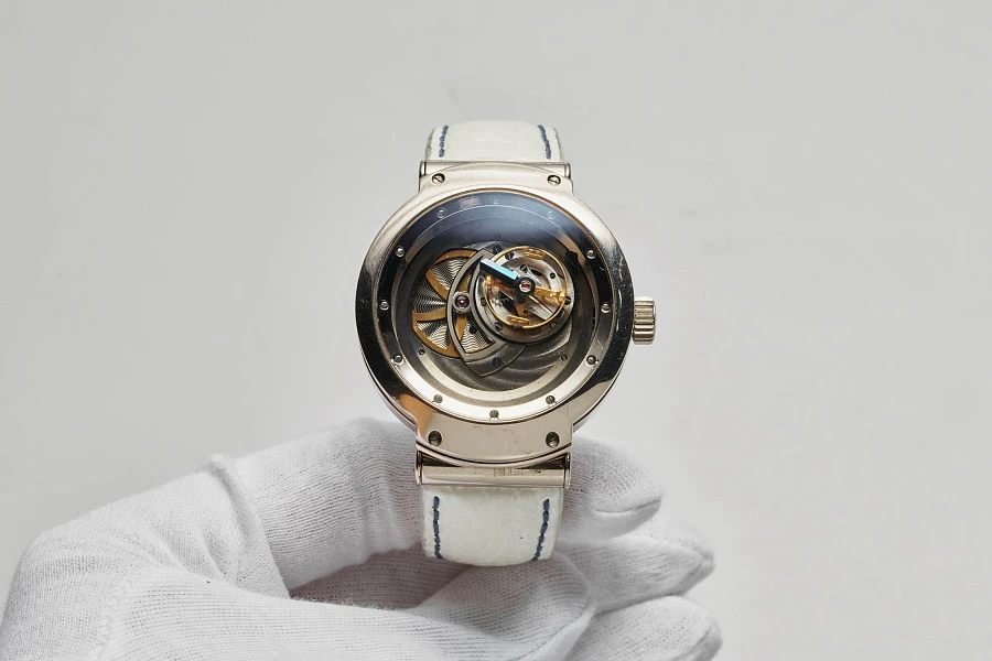 Majesty Tourbillon