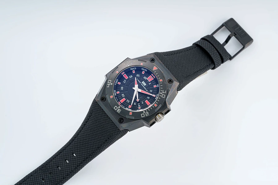 Hard Black III GMT in Coated Stainless Steel