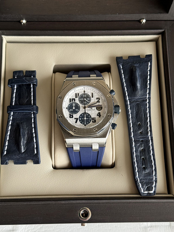 Royal Oak Offshore Chronograph ‘Navy’
