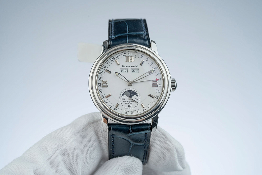 Leman Moonphase