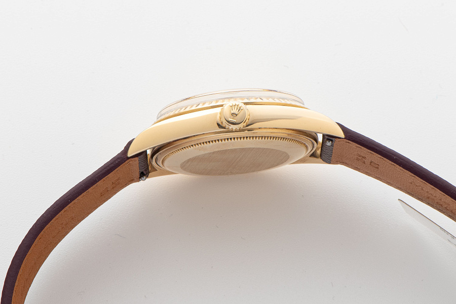 Day-Date Ref. 1803 in 18k Yellow Gold
